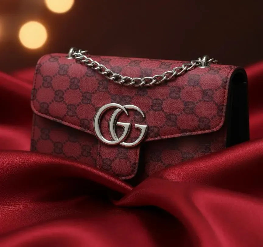 Red Velvet Printed Girl's Shoulder Bag with Chain Strap