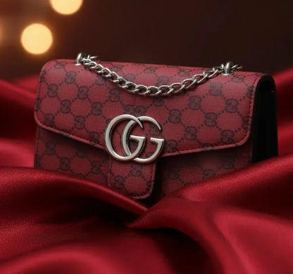 Red Velvet Printed Girl's Shoulder Bag with Chain Strap